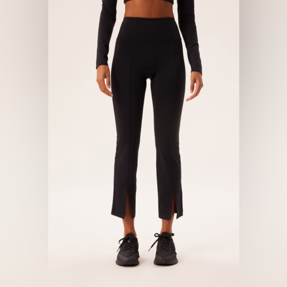 Girlfriend Collective Luxe split hem legging worn twice